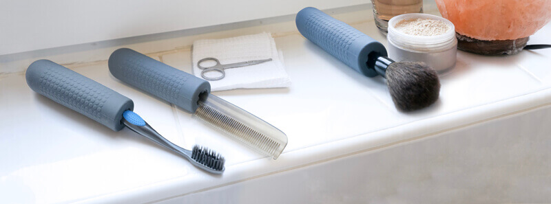 t-cg-1-cutlery-grips-comb-for-brushing-hair-make-up-brush-and-toothbursh-small