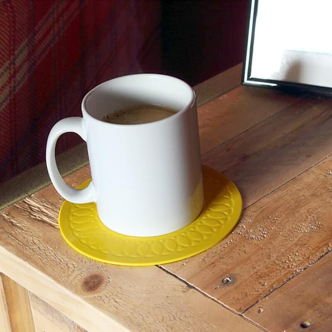tc-14-3-yellow-circular-anti-slip-coaster-coffee-1