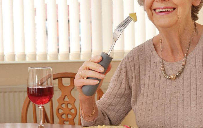 T-CG-1-Cutlery-Grips-Fork-Woman-Eating-1
