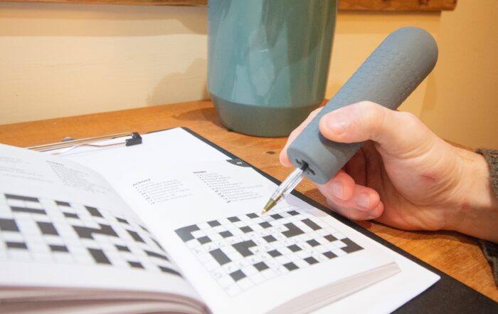 Cutlery Grip for Crossword Game