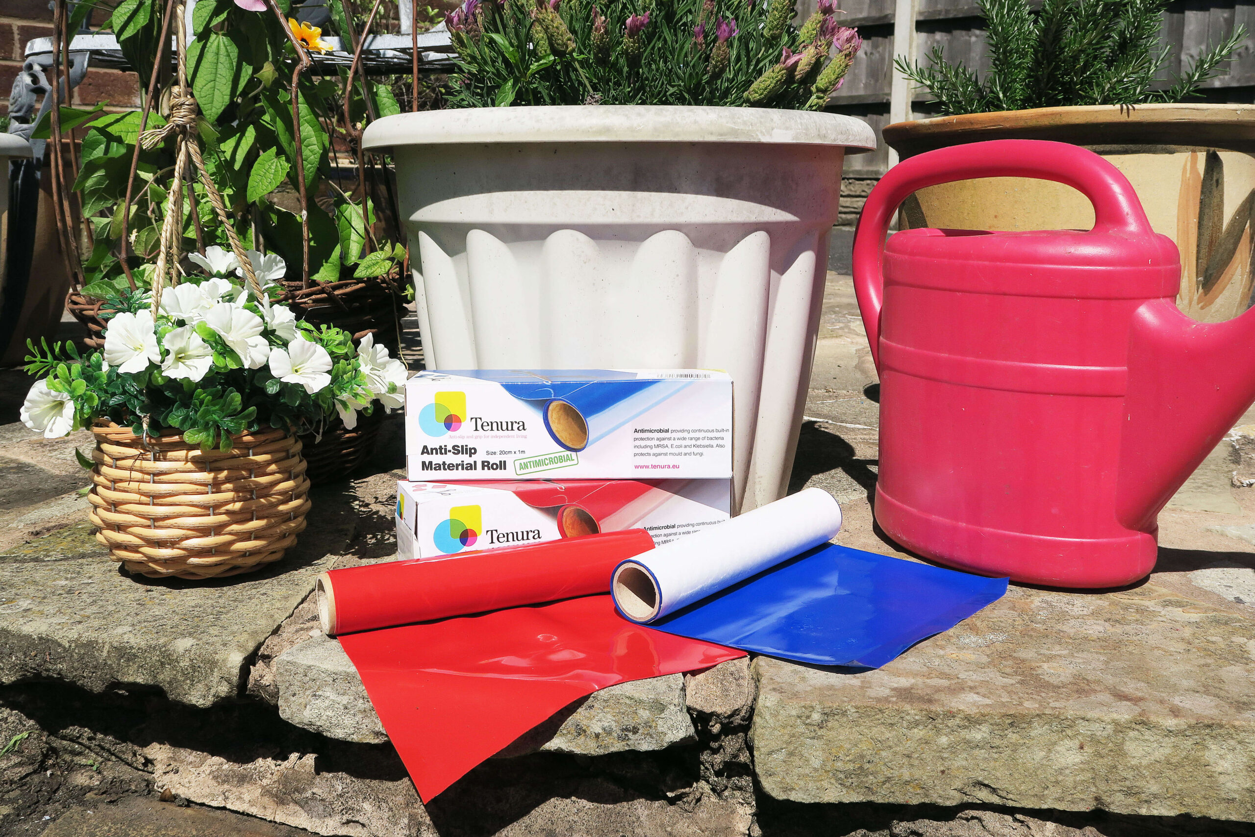 T-SAR+T-R-Grip-Reel+Roll-In-The-Garden-2