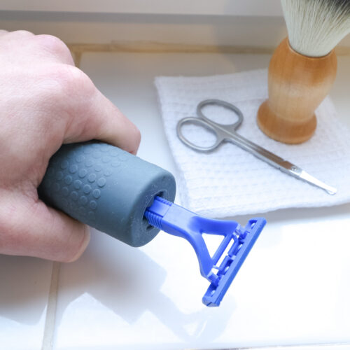 T-CG-1-Cutlery-Grips-Razer-for-Shaving-16