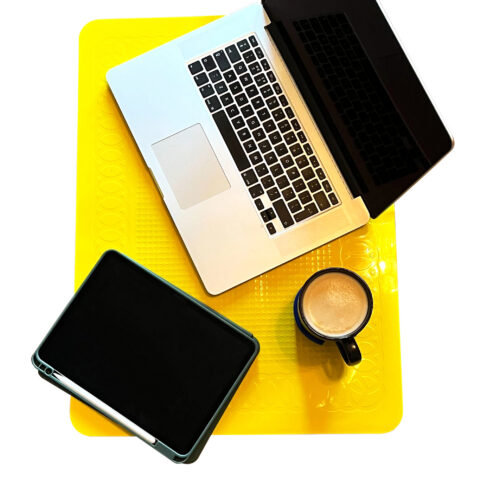 T-FLOOR-60-3-Yellow-Floor-Mat-Laptop-Coffee-Table-No-Background.jpg