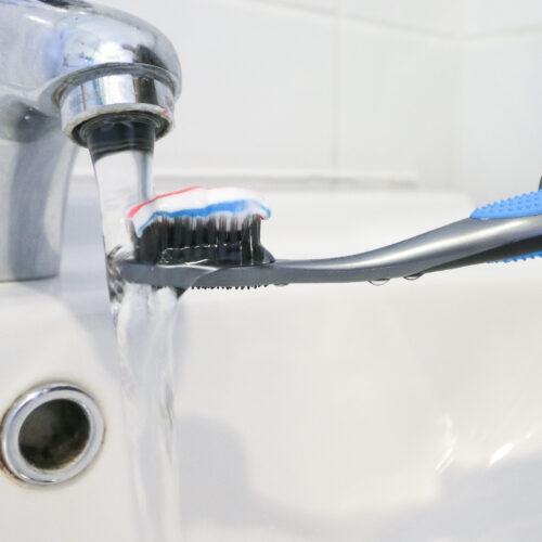 T-CG-1-Cutlery-Grips-Toothbrush-Brushing-Teeth-6