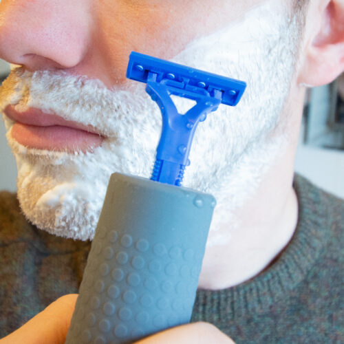 T-CG-1-Cutlery-Grips-Razer-Shaving-3