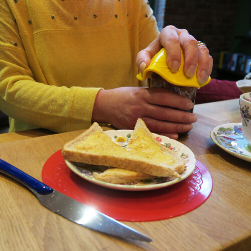 T-J-3-Yellow-Jar-Opener-Breakfast-6