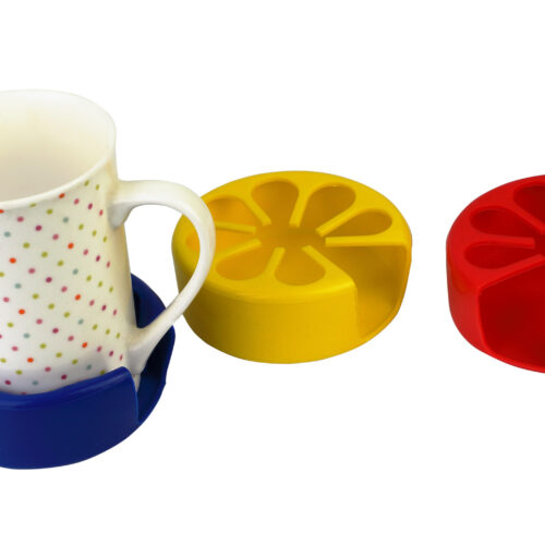 T-CH-1+2+3-Cup-Holder-Mug-Studio-3