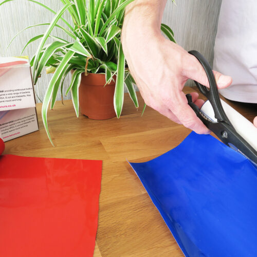 T-SAR+T-R-Grip-Reel+Roll-Being-Cut-For-Home-Use-1