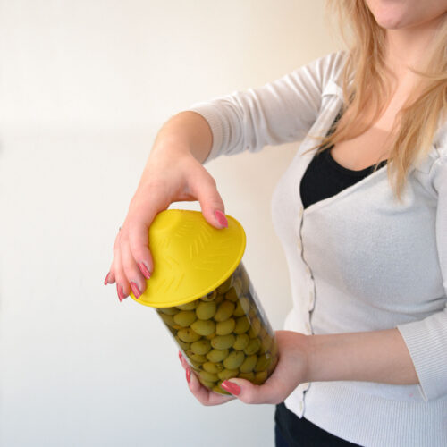 T-J-3-Yellow-Jar-Opener-Olives-2