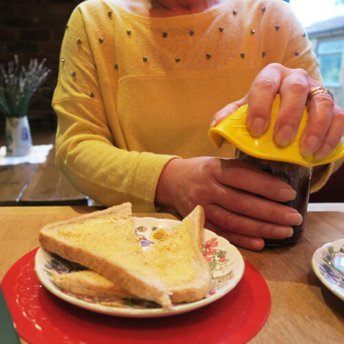 T-J-3-Yellow-Jar-Opener-Breakfast-5