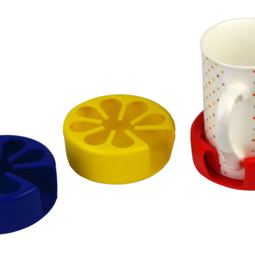 T-CH-1+2+3-Cup-Holder-Mug-Studio-2