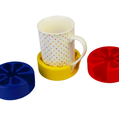 T-CH-1+2+3-Cup-Holder-Mug-Studio-1