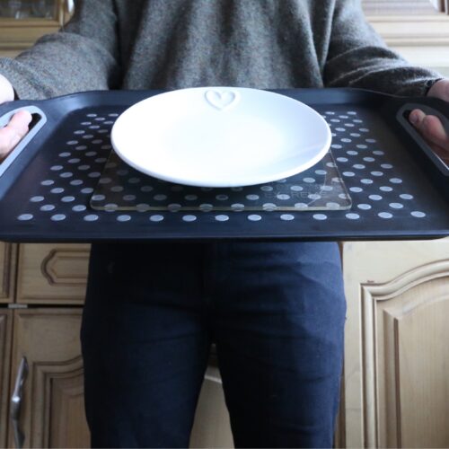 T-EG-1 Clear Extreme Mat Used as a Tray Liner with Plate-4