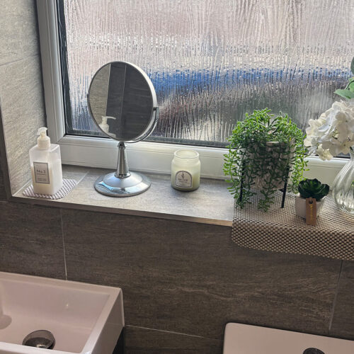 T-NET-Beige-Placemat-Bathroom.jpg