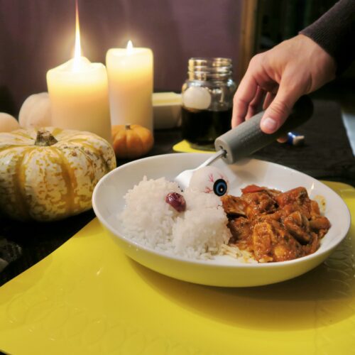 TC-MAT-35-3-Yellow-Table-Mat+T-CG-Cutlery-Grips-Plate-of-Food-Halloween-Autumn-1