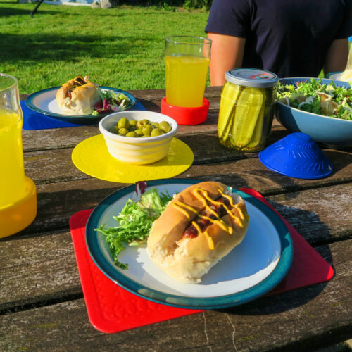 Summer-Video-Picnic-Table-Place-Setting-1