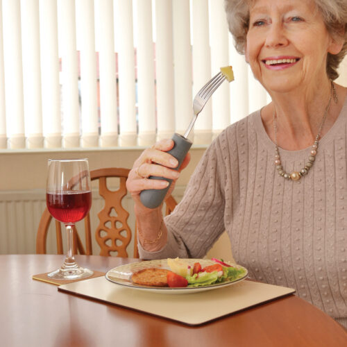 T-CG-1-Cutlery-Grips-Fork-Woman-Eating-1