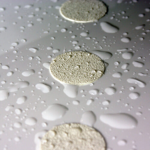 T-AQUA-C-White-Bathroom-Circles-In-Shower-1