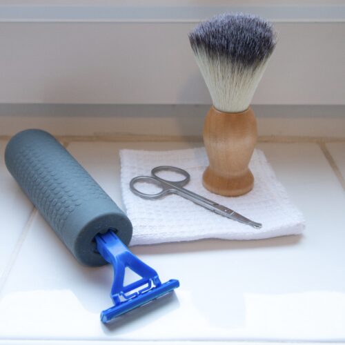 T-CG-1-Cutlery-Grips-Razer-for-Shaving-15
