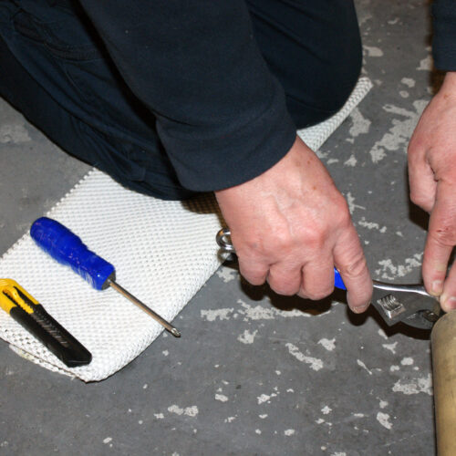 T-NET-White-Non-Slip-Fabric-Knee+Tool-Rest-3