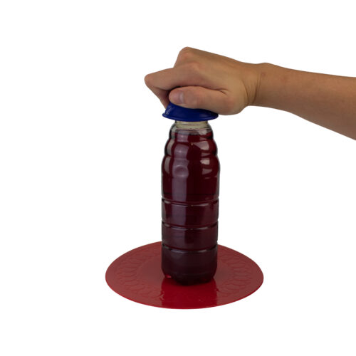 T-KITCHEN-PACK-Opening-Bottle 3