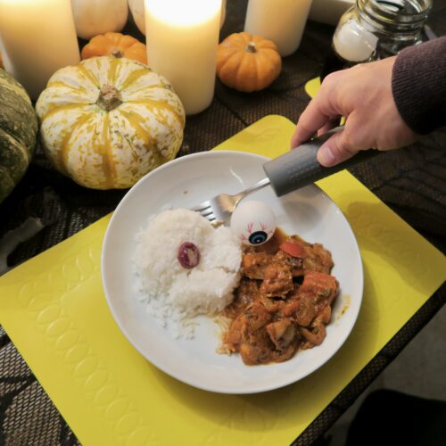 TC-MAT-35-3-Yellow-Table-Mat+T-CG-Cutlery-Grips-Plate-of-Food-Halloween-Autumn-5