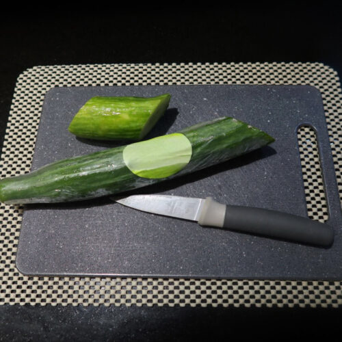TNET-BEIGE-MAT PACK-35-Cucumber-Cutting-Board-1.jpg