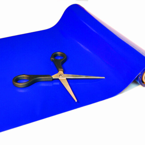 T-R-1-Blue-Grip-Roll-Scissors-Studio-4