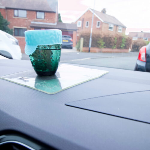 T-EG-1 Clear Extreme Mat Used to Keep Drinks Safe in a Car-5