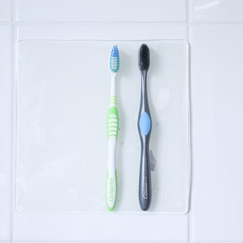 T-EG-1 Clear Extreme Mat Used to Hold up Toothbrushes-7