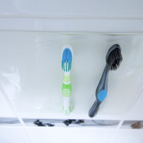 T-EG-1 Clear Extreme Mat Used to Hold up Toothbrushes-1
